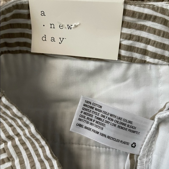🎯SOLD‼️A New Day seersucker chino shorts-18 - Picture 6 of 10